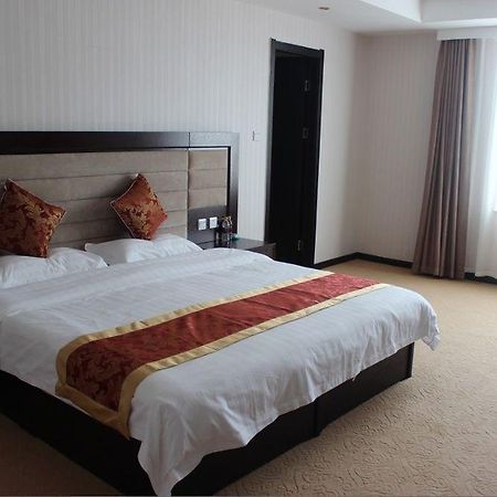 Splendid Oriental Business Hotel Tianjin Exterior photo
