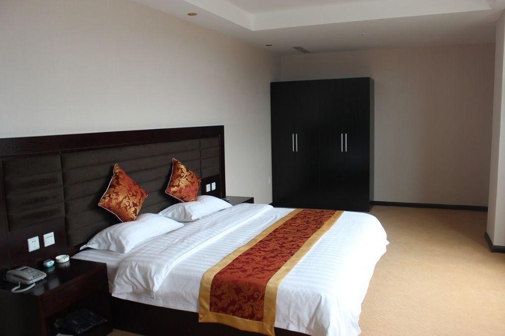 Splendid Oriental Business Hotel Tianjin Exterior photo